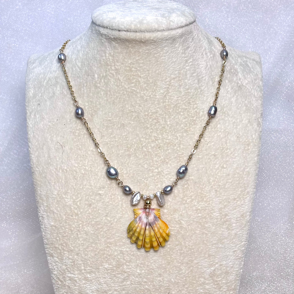 Hawaiian sunrise shell Necklace w/ gray pearls and Keshi pearls