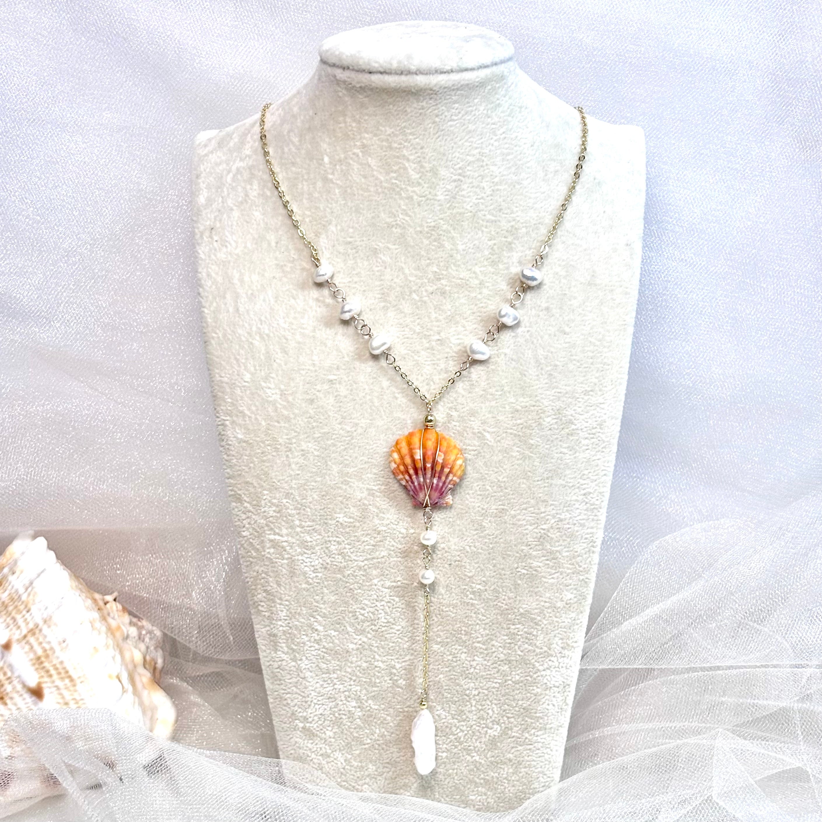 Hawaiian sunrise shell Lariat Necklace w/ white pearls