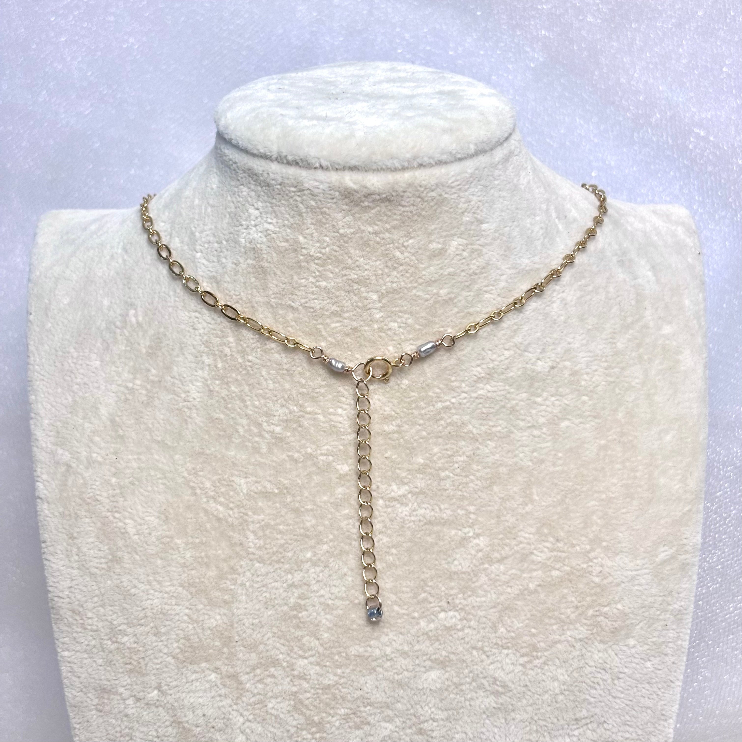 True pair Hawaiian sunrise shell Necklace w/ double Tahitian pearl