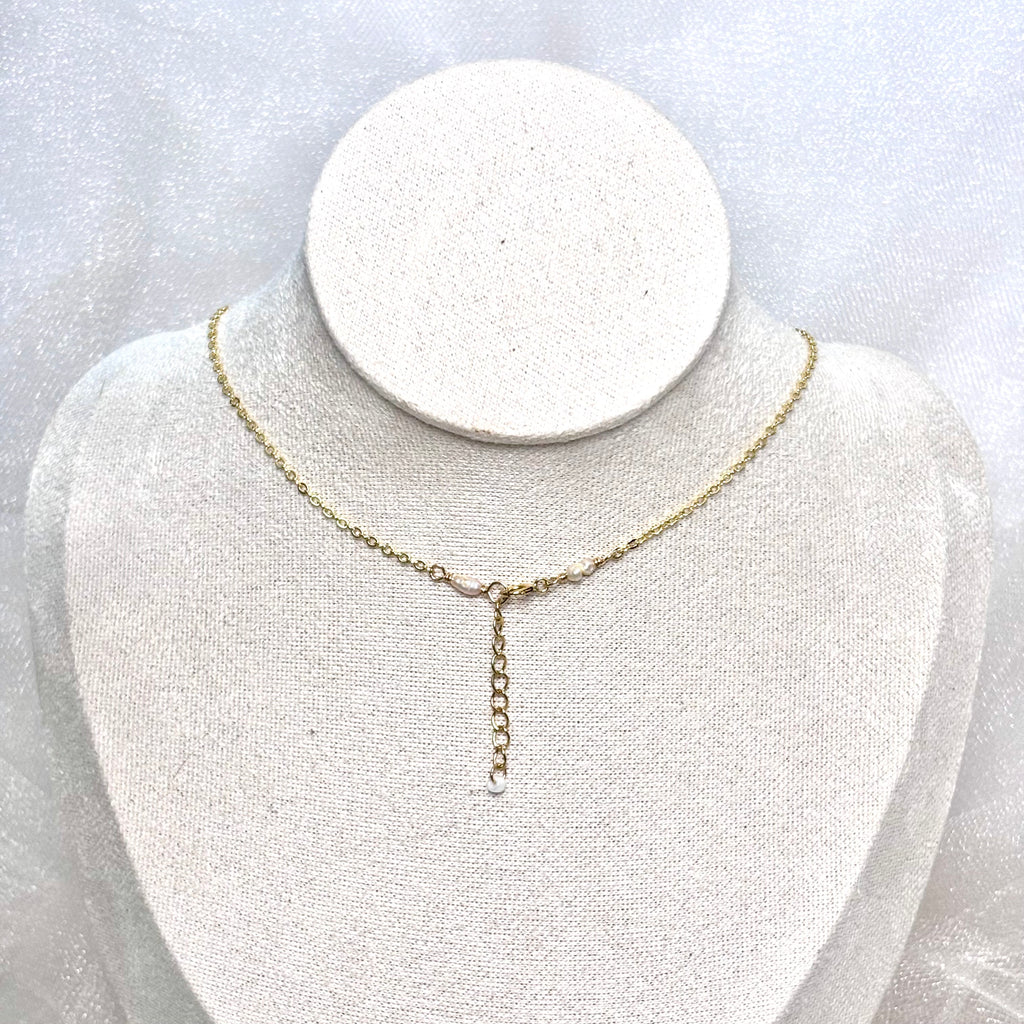 Hawaiian sunrise shell charm Necklace w/ white pearls