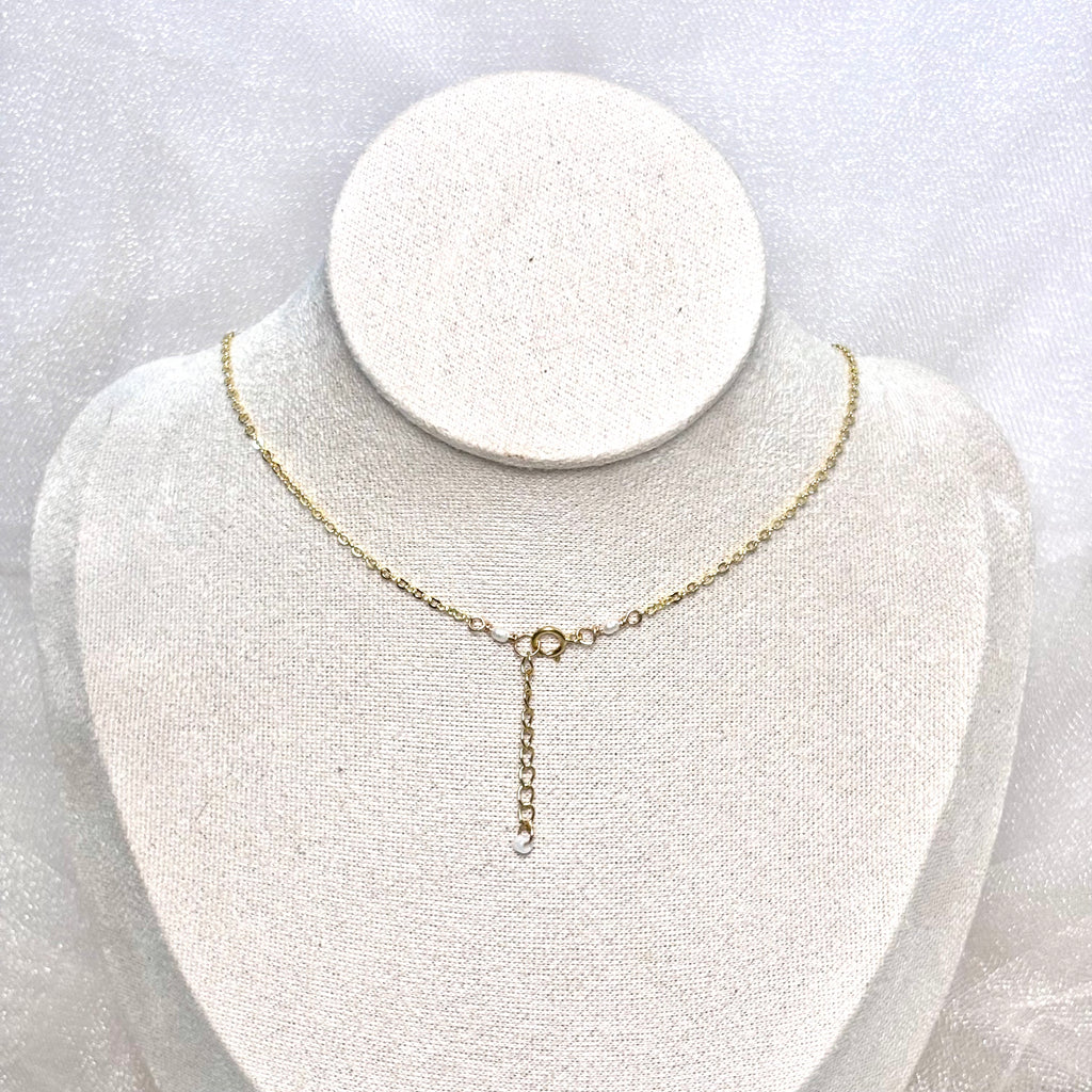 Hawaiian sunrise shell Necklace w/ white pearls