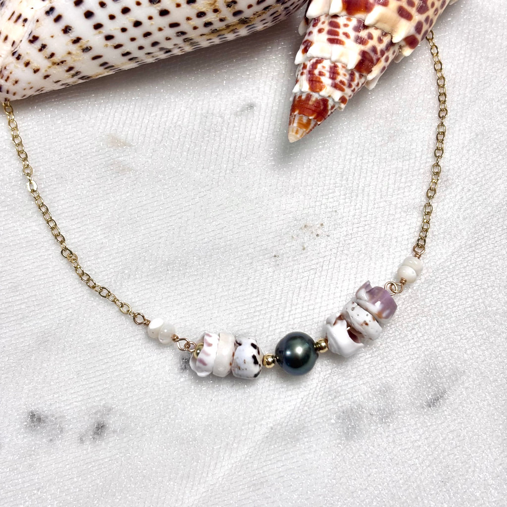 Tahitian pearl Necklace w/ puka shells