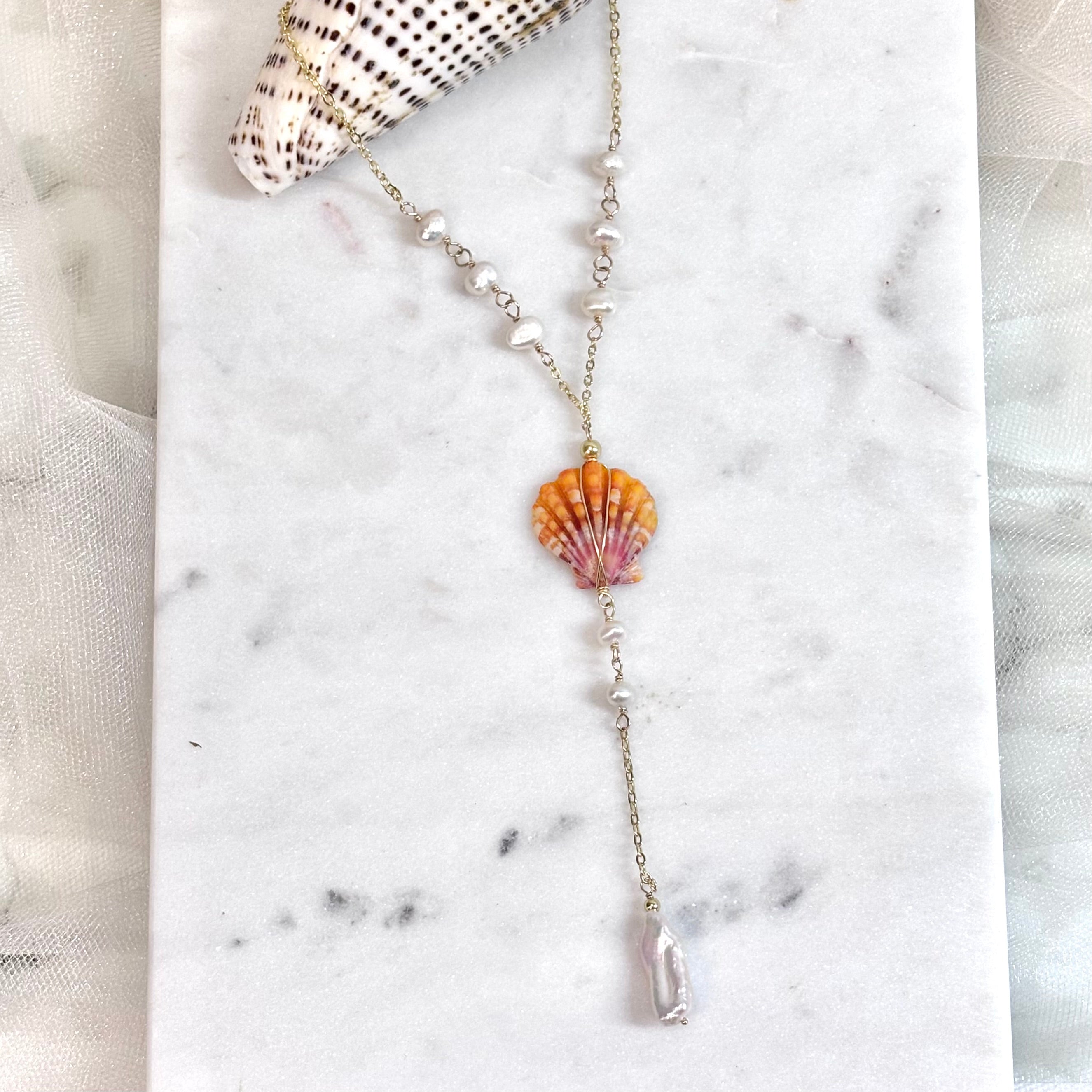 Hawaiian sunrise shell Lariat Necklace w/ white pearls