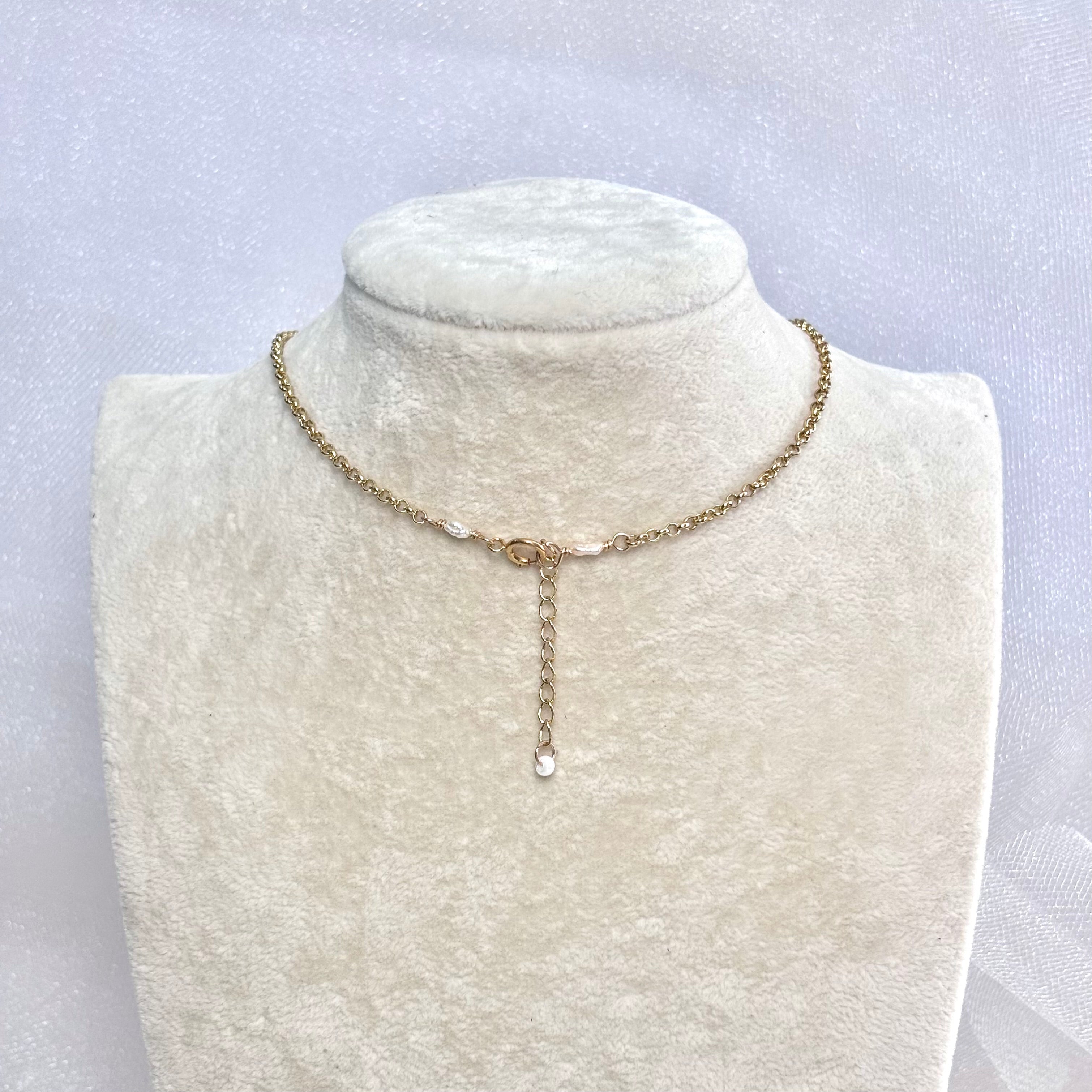 White pearl Necklace