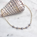 Light gray pearl Necklace