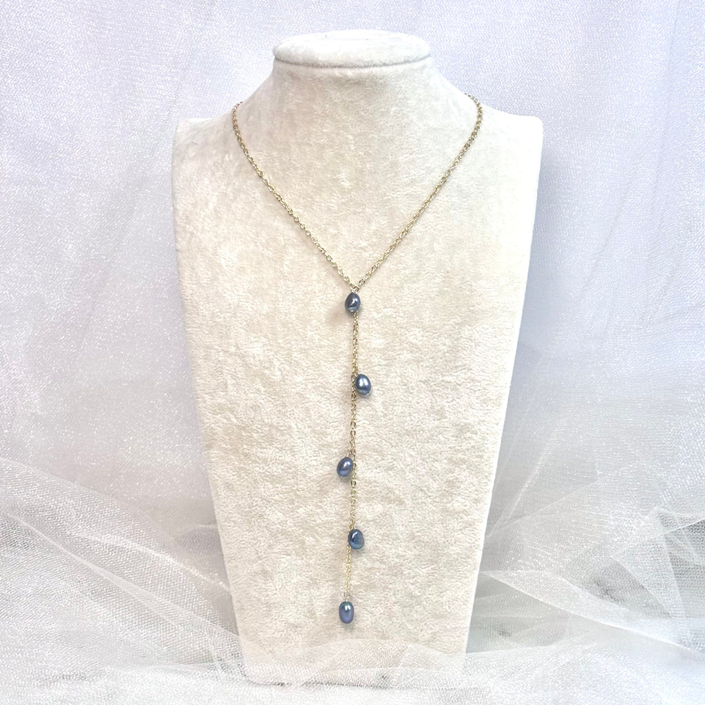 Dark pearls lariat Necklace