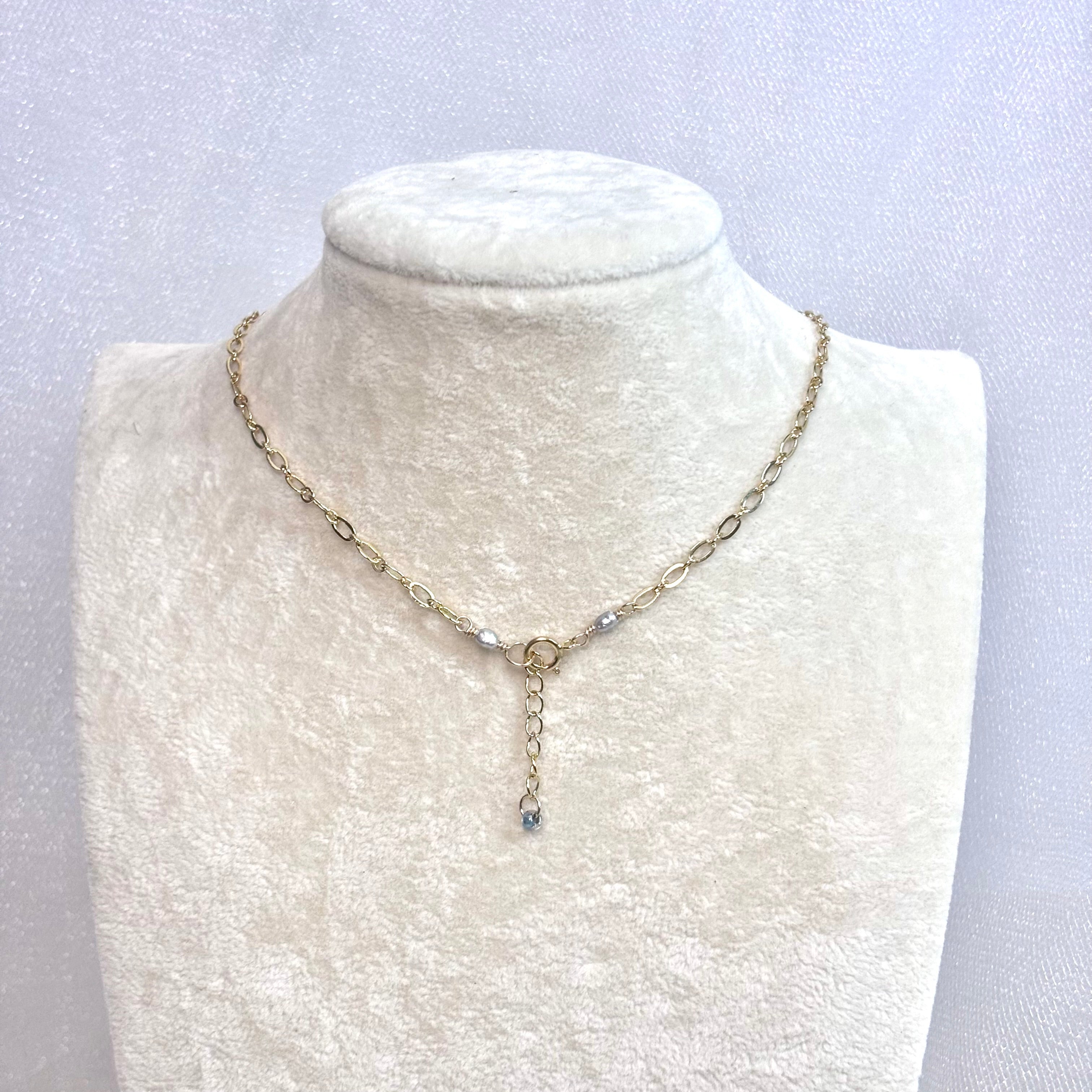 Tahitian pearl Necklace w/ dark pearls