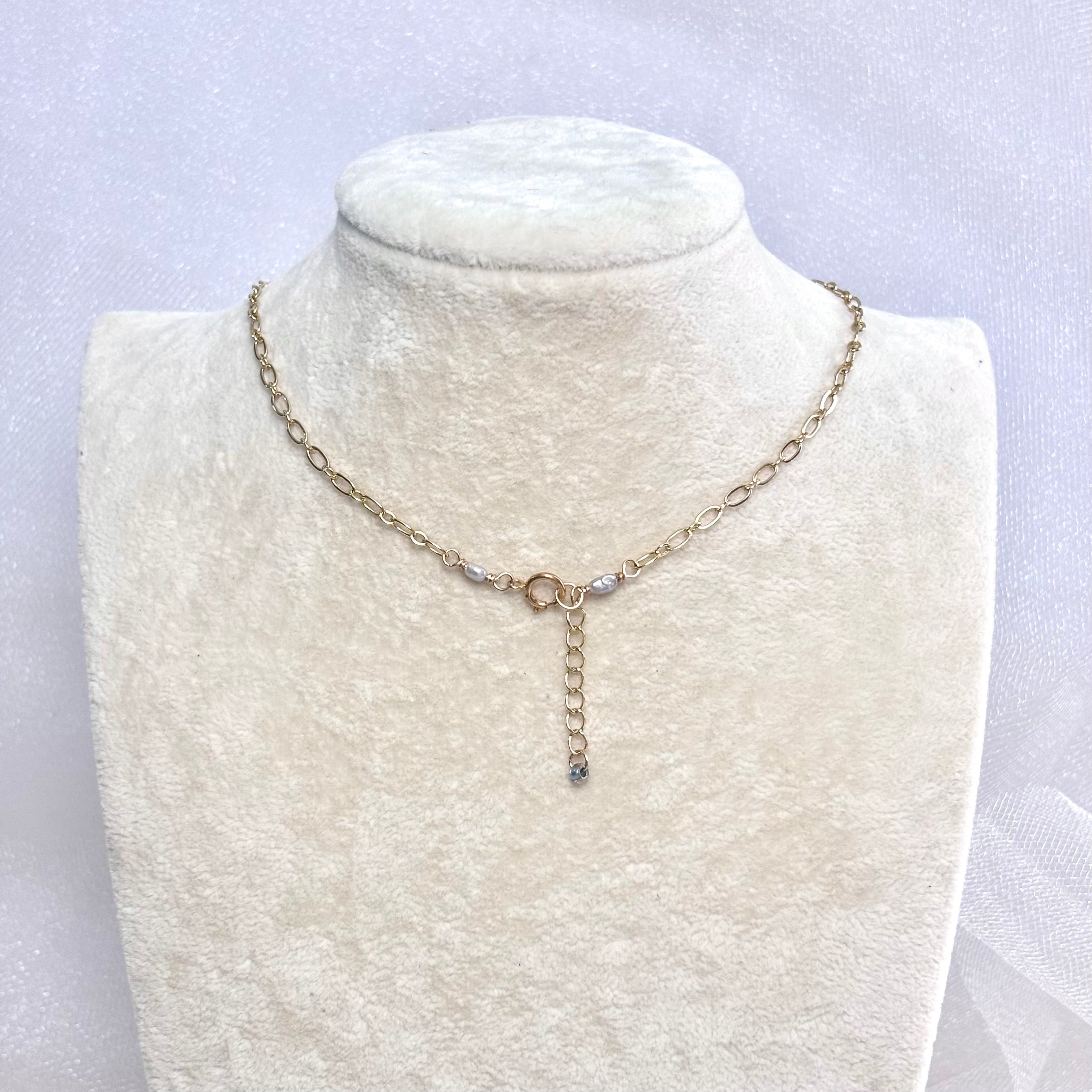 Tahitian pearl Necklace w/ gray pearls