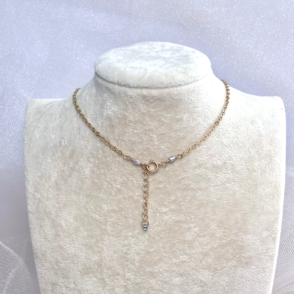 Hawaiian sunrise shell Necklace w/ cone shell and light gray pearls